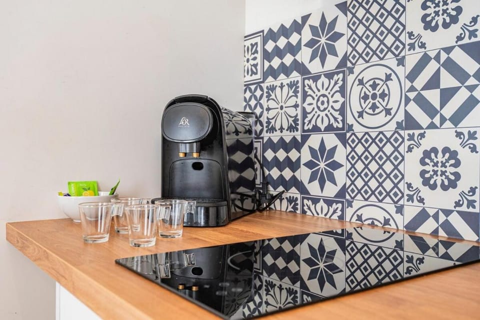 Appartement Moderne à Reims 4 Personnes, Wi-Fi, Climatisation & Confort Apartment in Reims