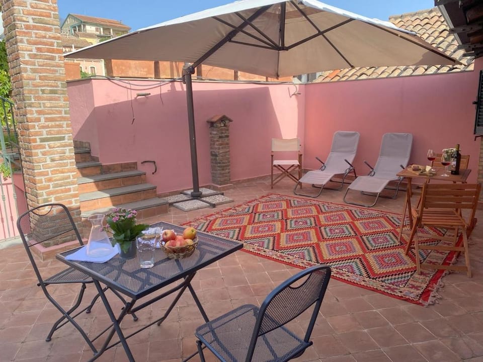 Inner courtyard view
