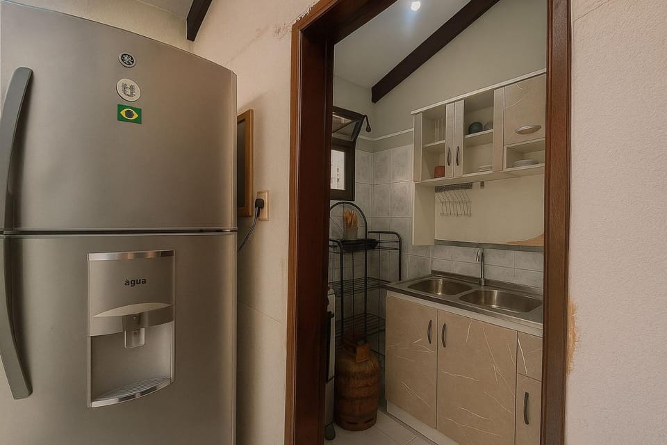 Kitchen or kitchenette, Kitchen or kitchenette