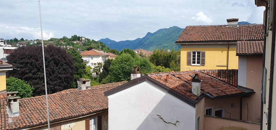 City view, Mountain view