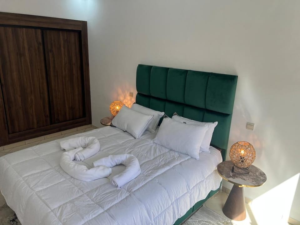 Super apt plein centre de Gueliz hyper bien placer pour votre séjour tout à proximité resto café transport Apartment in Marrakesh