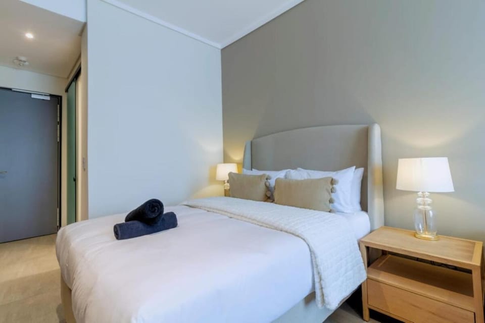 AlimamaSpaces The Noxy Menlyn Maine Apartment in Pretoria