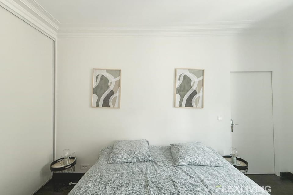 Superb 2 Elegant Room in the Heart of Paris’ 8th District House in Paris