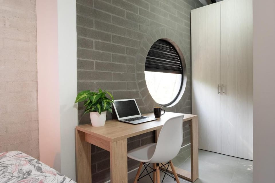 Cozy Laureles Retreat, Stadium Vicinity Apartment in Medellin