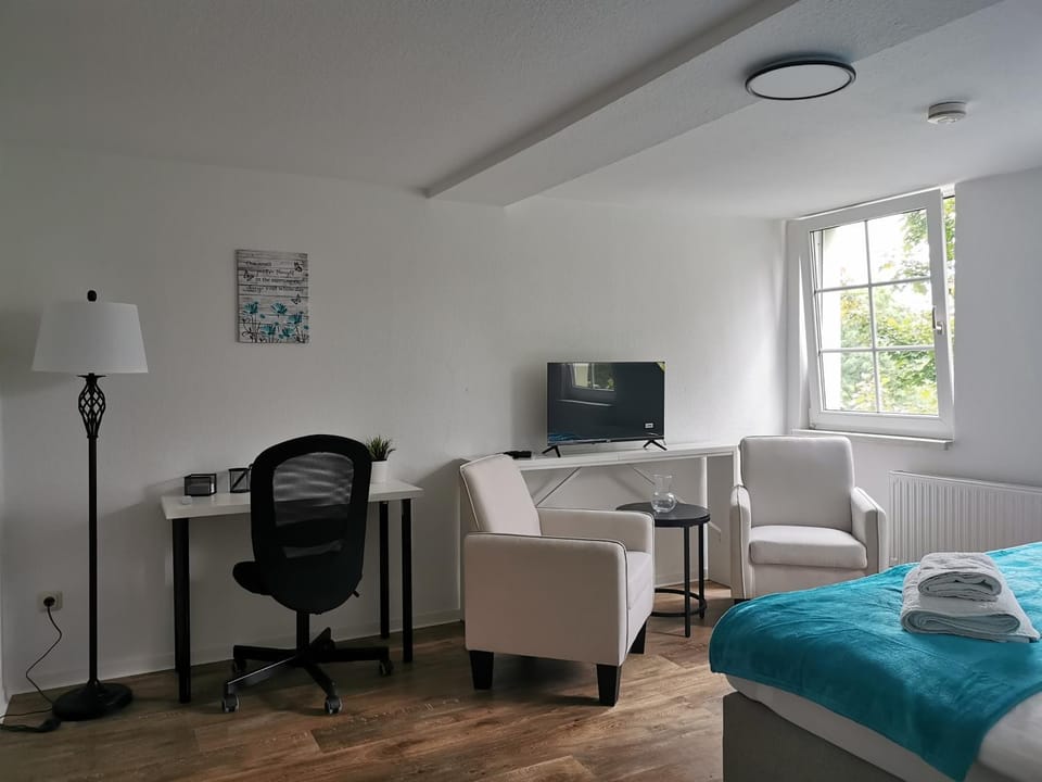TV and multimedia, Seating area