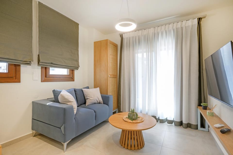 TV and multimedia, Seating area