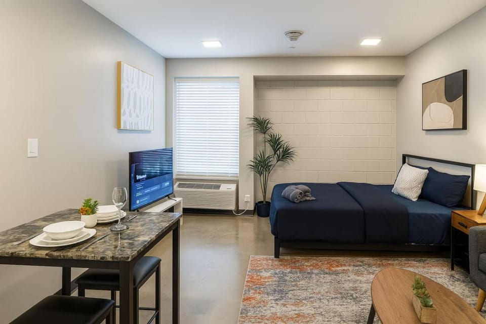 Charming Studio in Historic Five Points South 08 Apartment in Vestavia Hills