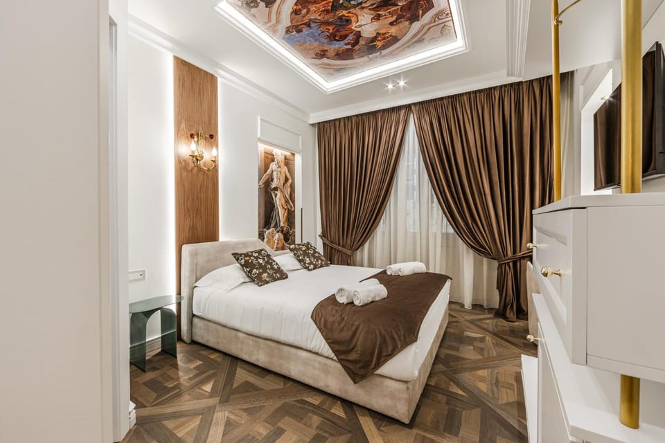 Bed, TV and multimedia, Photo of the whole room, Bedroom, towels, wardrobe