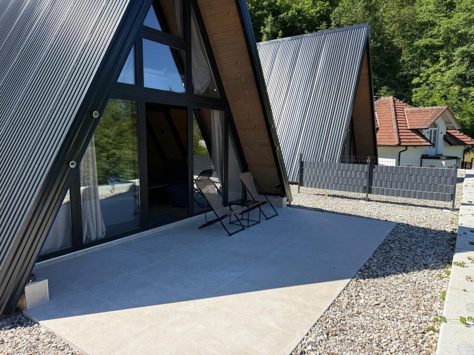 Wooden Houses D&D Pliva Lake Jajce Chalet in Federation of Bosnia and Herzegovina