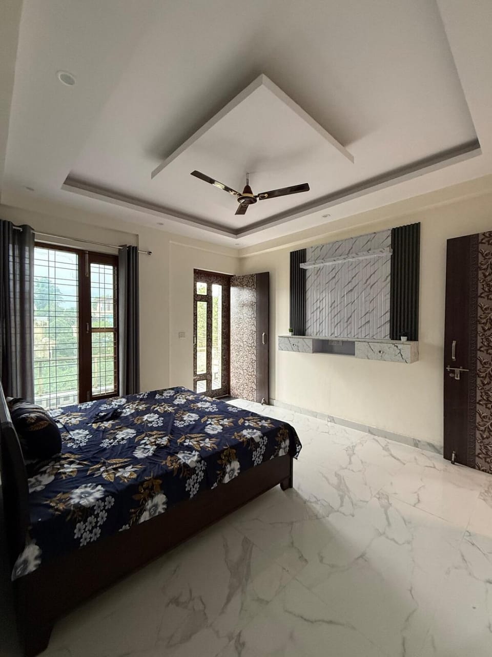 Fully furnished 2BHK At Sahastradhara road Apartment in Dehradun