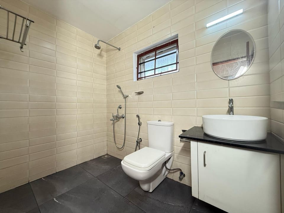 Toilet, Bathroom