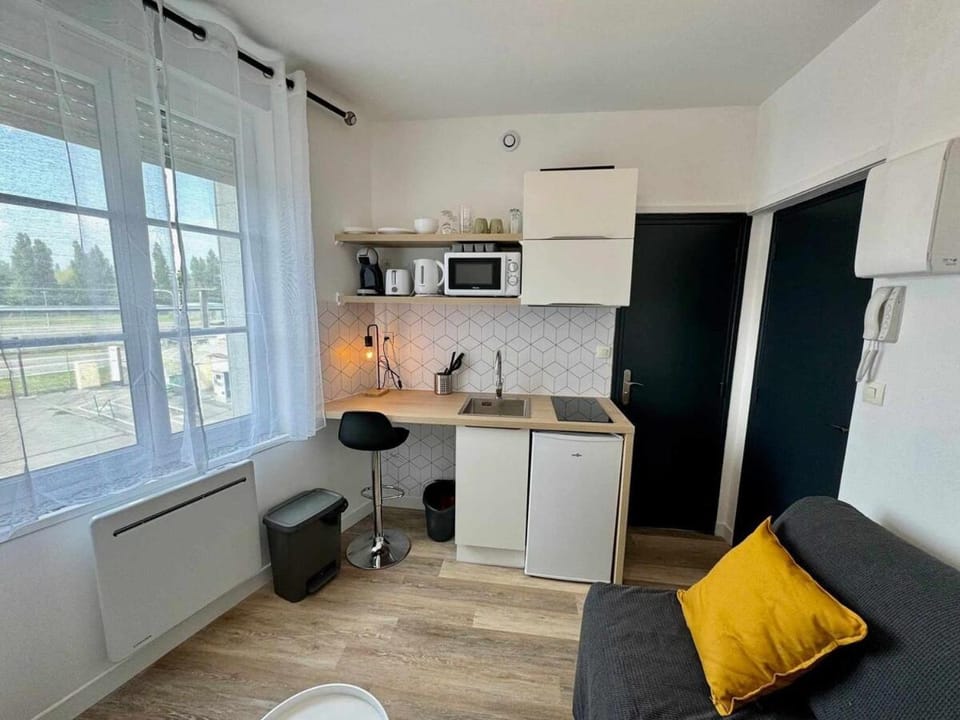Studio 3 place de la gare Apartment in Valenciennes
