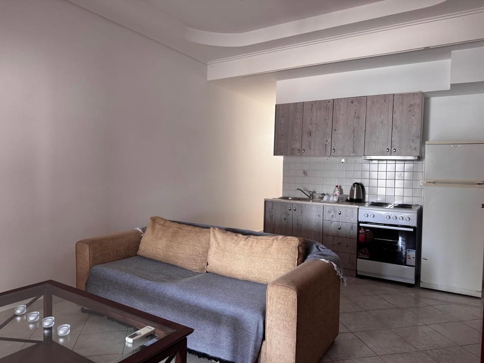 PORT MARIN a Apartment in Milos
