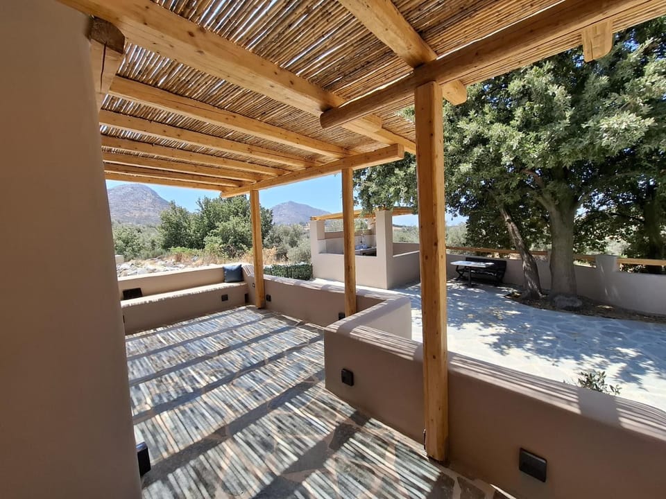 Natural landscape, Balcony/Terrace, Mountain view