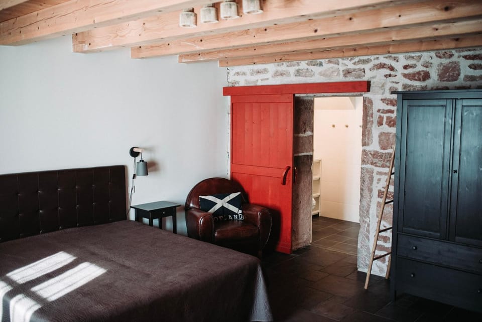 Les rouges ô au coeur des vosges House in Vosges