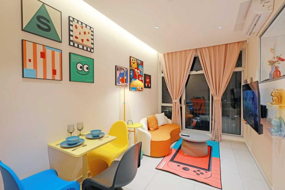 Midas Seri Alam Luxury Dopamine Jacuzzi Apartment in Johor