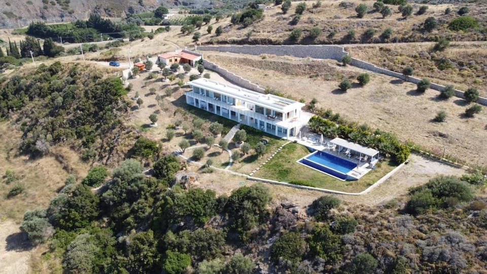 Villa Tepeboz House in İzmir Province