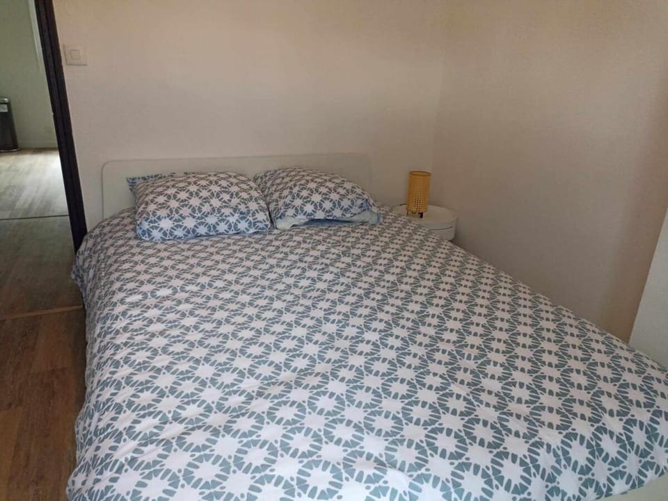 T 2 proche gare Apartment in Valenciennes