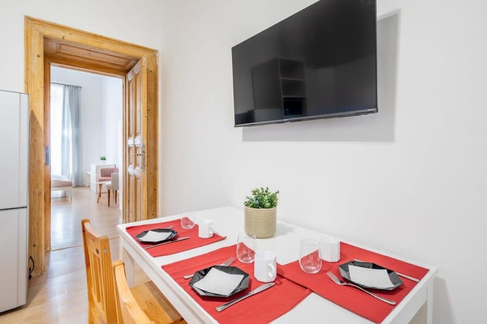 Convenient apartment at trendy neighbourhood Apartment in Budapest