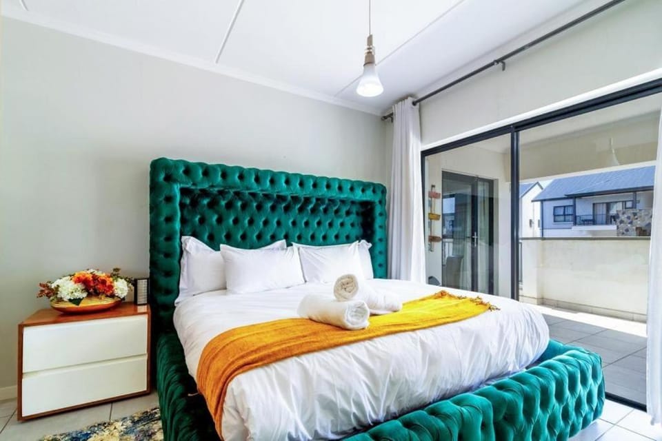 AlimamaSpaces Farais Whisken Apartment Apartment in Sandton