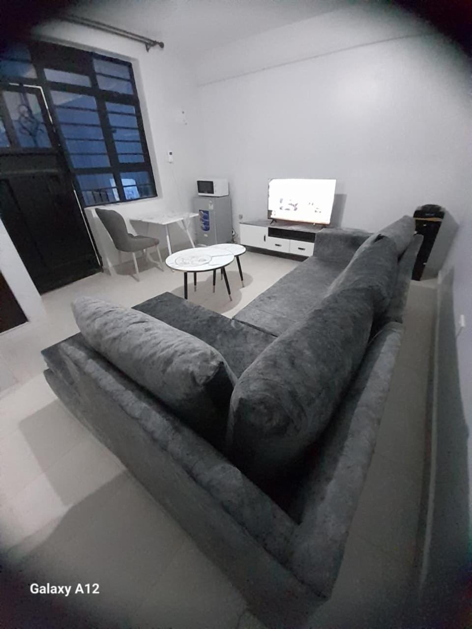 Serene Lake Escape Apartment in Kenya