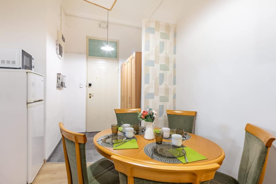 Superb Location - Classic Design Apartment in Budapest