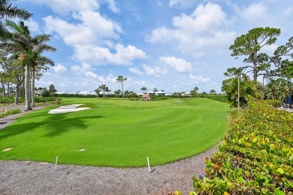 Golf Retreat w/ Pool Access: 3 Mi to Dtwn Naples House in East Naples