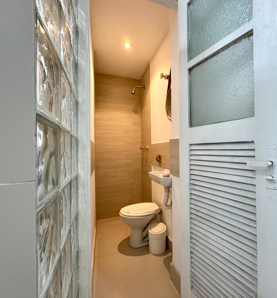 Apartment in Copacabana near the beach and metro Apartment in Rio de Janeiro