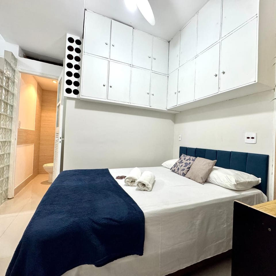 Apartment in Copacabana near the beach and metro Apartment in Rio de Janeiro
