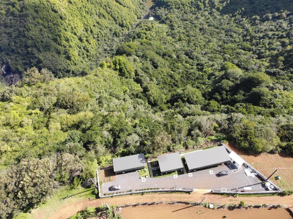 Green Discovery's Birds' Nests Apartment in Rivière Noire District, Mauritius