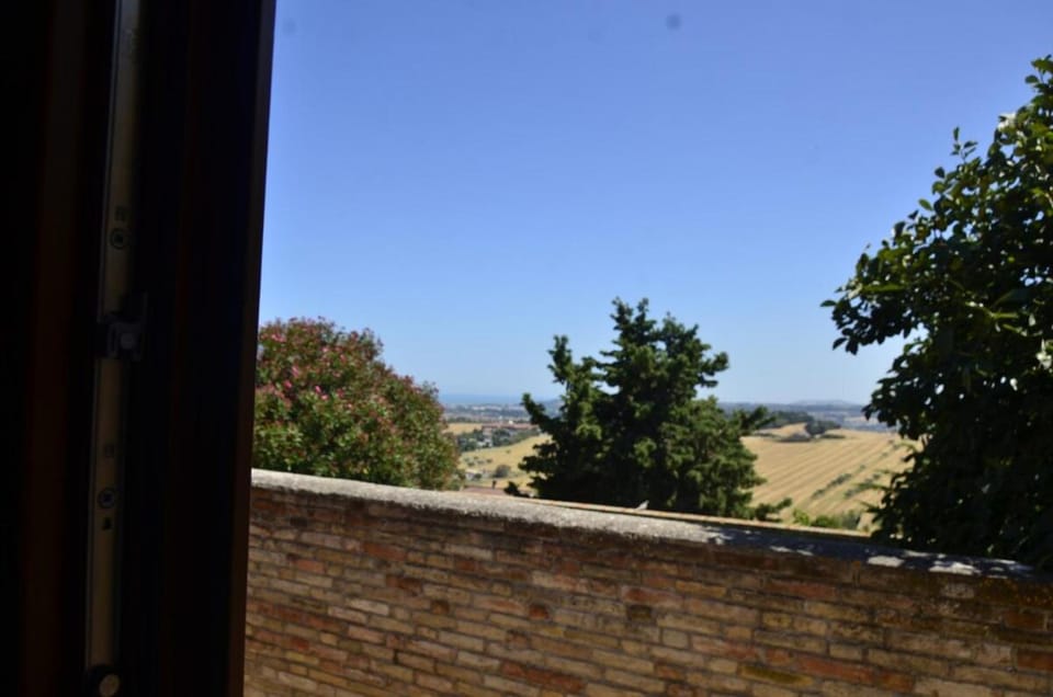 LIBERA IDEA Art run space Apartment in Marche