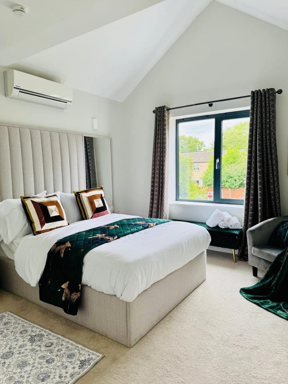 Bed, Bedroom