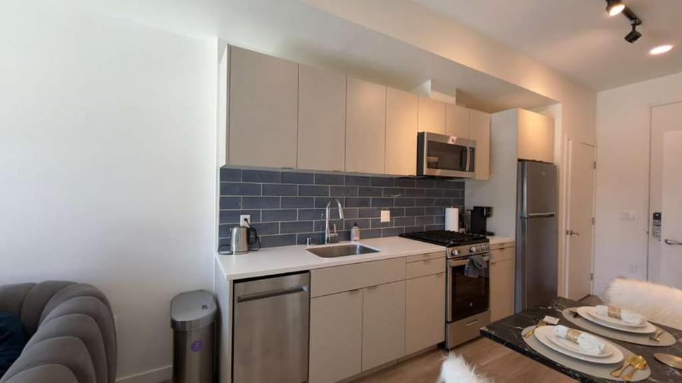 Luxury Walk of Fame Studio Apartment hotel in Hollywood