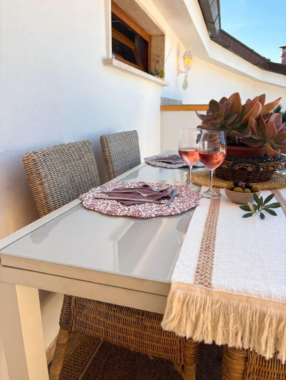 Floor plan, Dining area