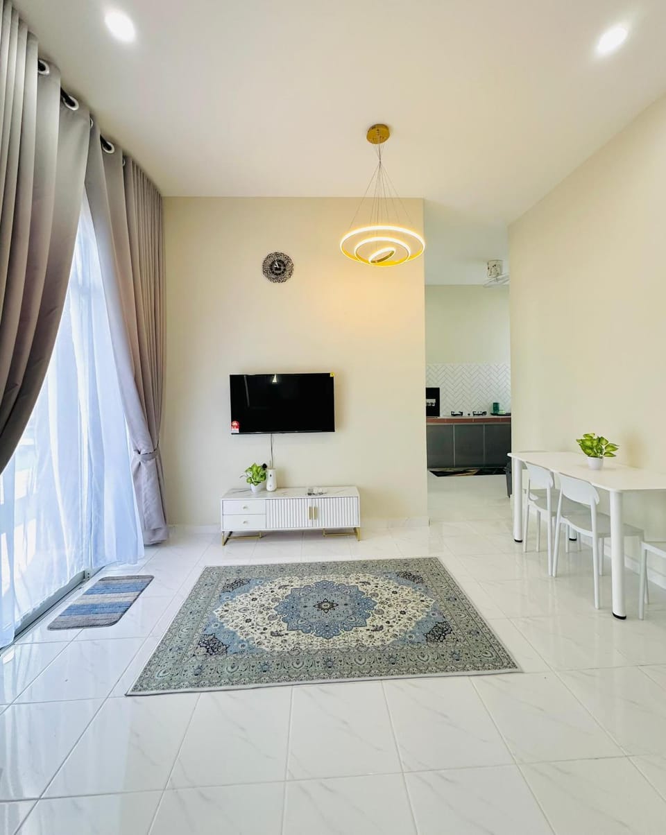 Laman Kota Pool Homestay Vacation rental in Kedah