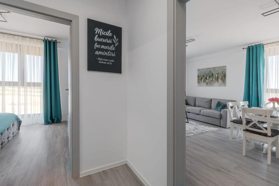 Dining area, Bedroom