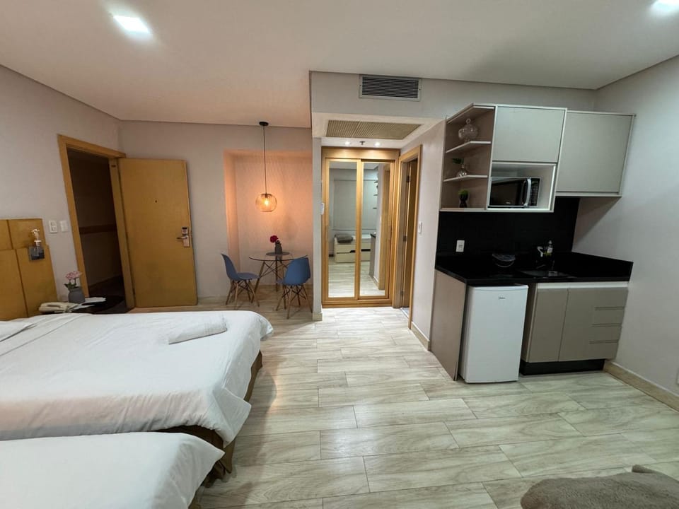 Photo of the whole room, Bedroom, wardrobe