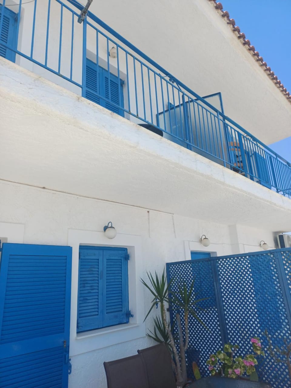 Total Blue Maisonette Apartment in Messenia