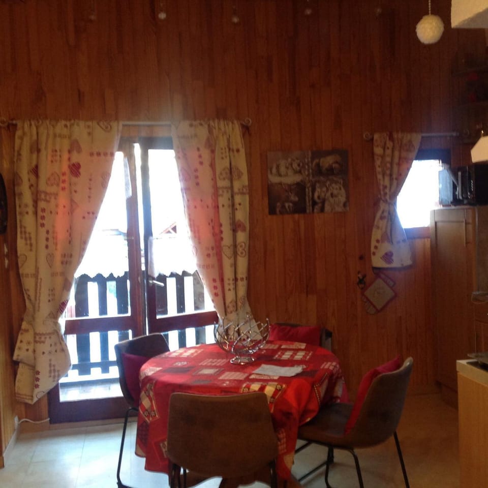 Résidence Les Bergers - Studio Mezzanine 4 personnes 2 exposé Est MAE-3073 Apartment in Auvergne-Rhône-Alpes