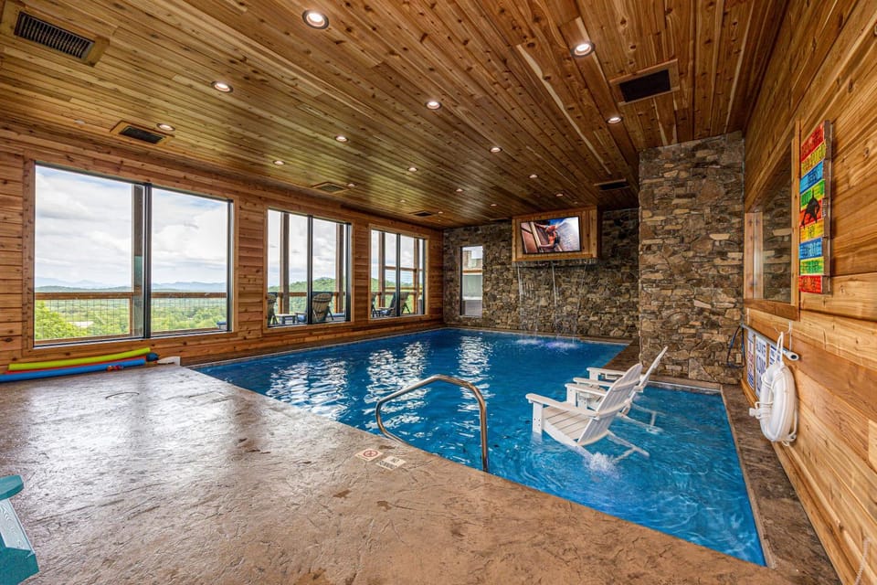 Panoramic Mountain View Lodge by American Patriot Getaways House in Sevier County