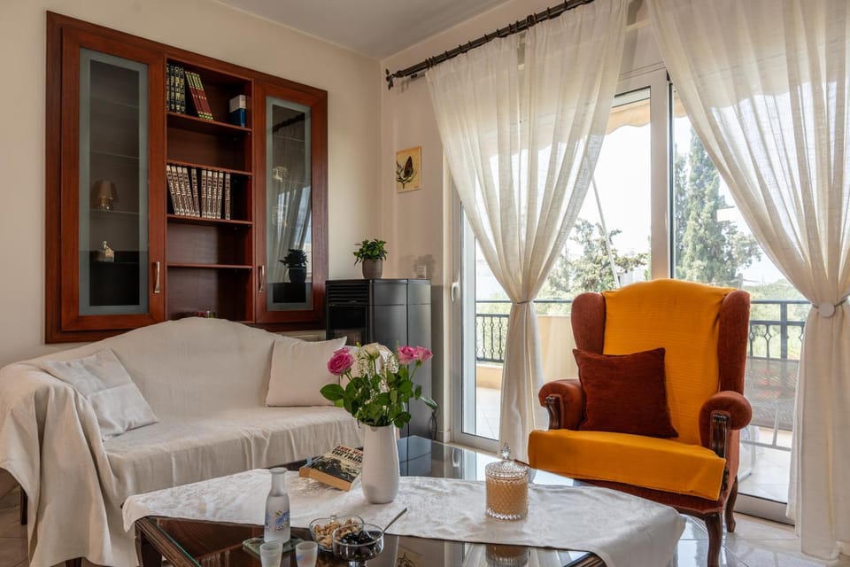 Library, TV and multimedia, Living room