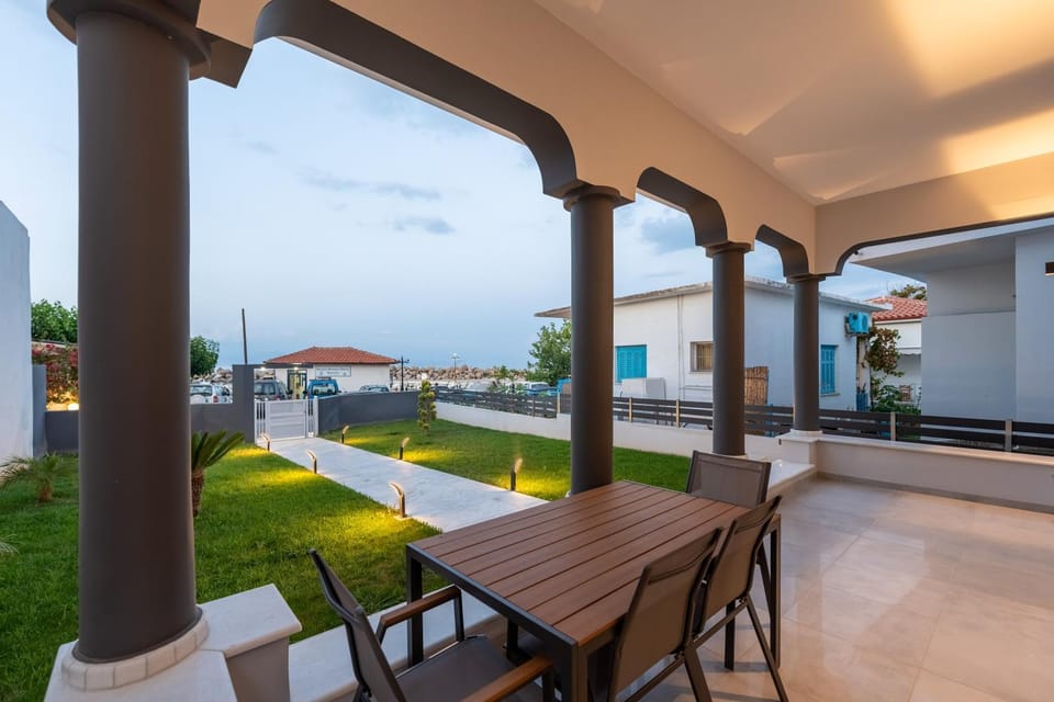 Porto & Mare Elegant Suites Apartment in Peloponnese, Western Greece and the Ionian
