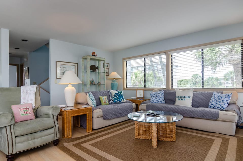 9 Sea Oats by Bryant Real Estate House in Wrightsville Beach