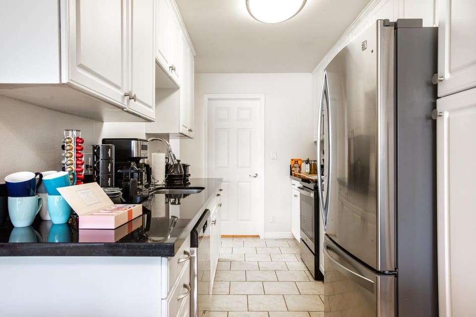 Coffee/tea facilities, Kitchen or kitchenette