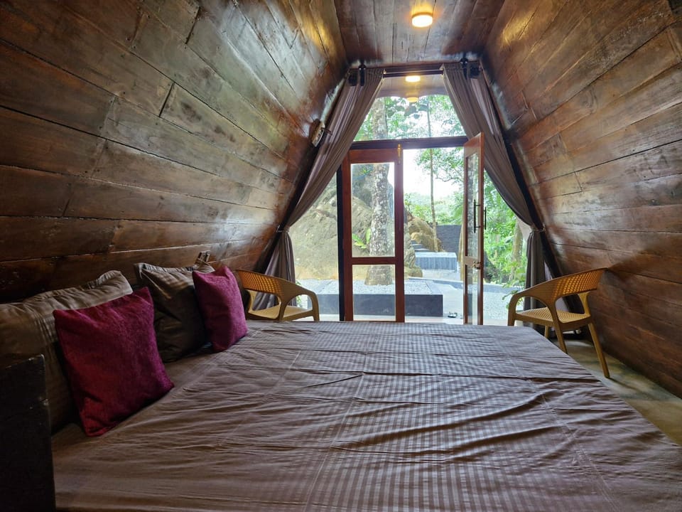 Dhunhill Garden Nature lodge in Sri Lanka