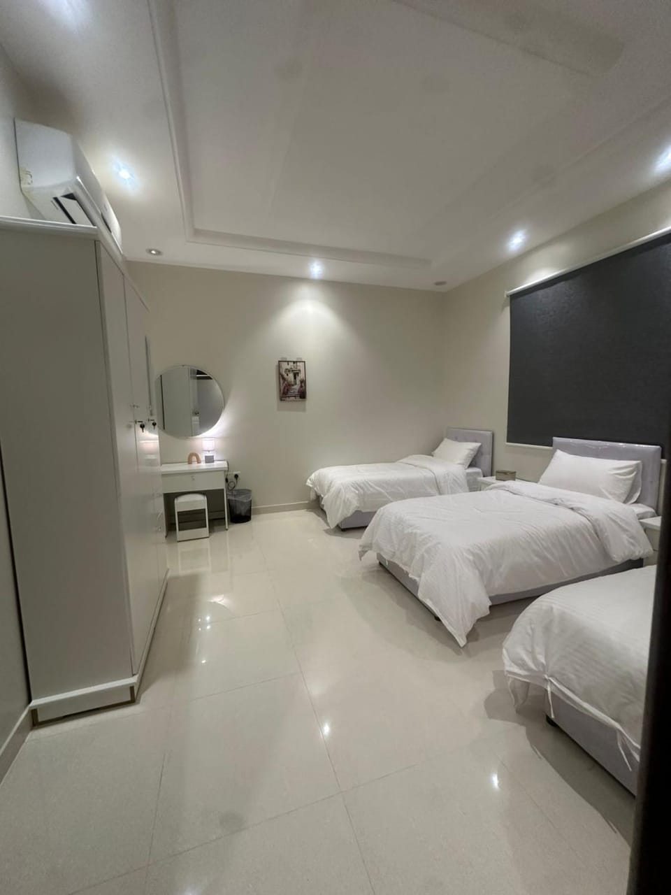 شقة واسعة ثلاث غرف نوم ودخول ذاتي Apartment in Riyadh