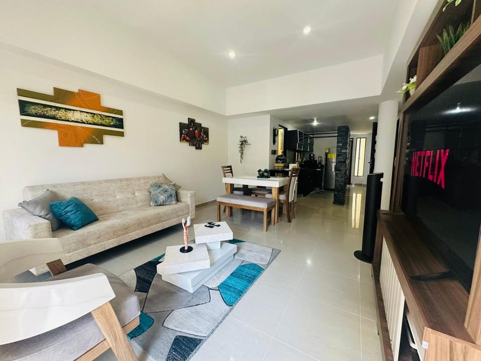 TV and multimedia, Living room, Dining area