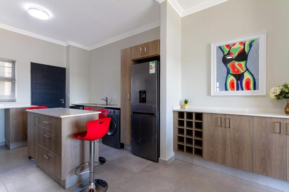 #AlimamaSpaces The Rob's Kyalami Woods Apartment in Sandton