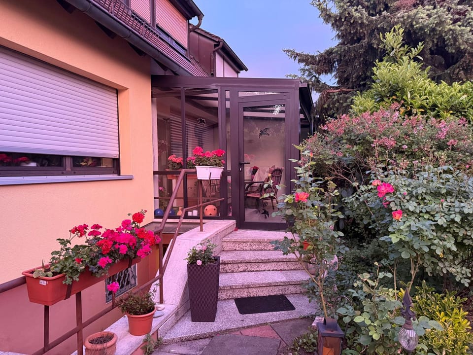 Charming, bright family home with conservatory House in Nuremberg