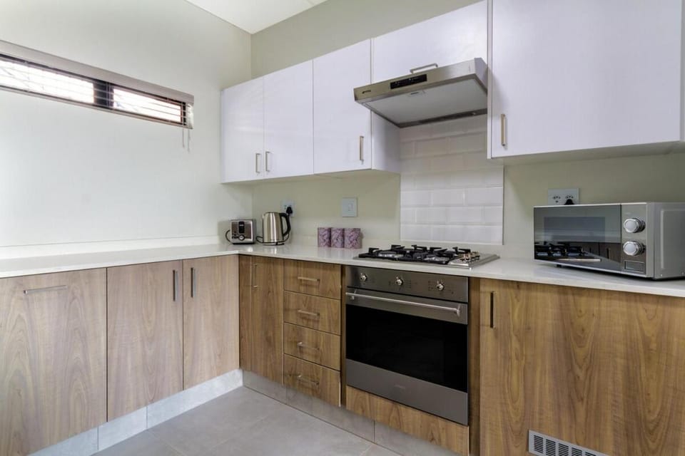 #AlimamaSpaces The Chelsea Kyalami Woods Apartment in Sandton